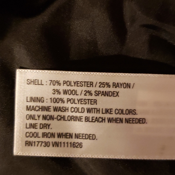 Merona form fitting Blazer One Button pockets in front Wool Blend Gray Size 6 - Picture 8 of 8